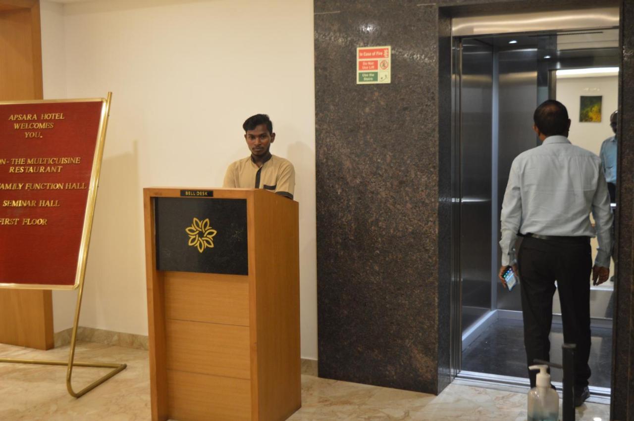 Hotel Apsara Shoranur 외부 사진