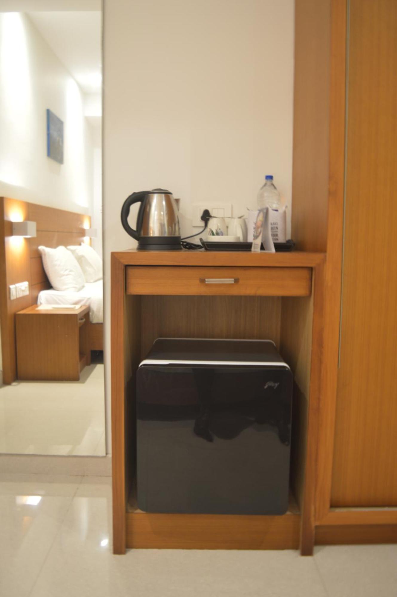 Hotel Apsara Shoranur 외부 사진